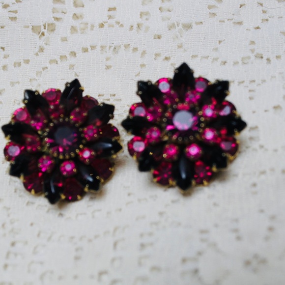Red and pink vintage signed Judy Lee clip on gold tone earrings - Picture 8 of 12